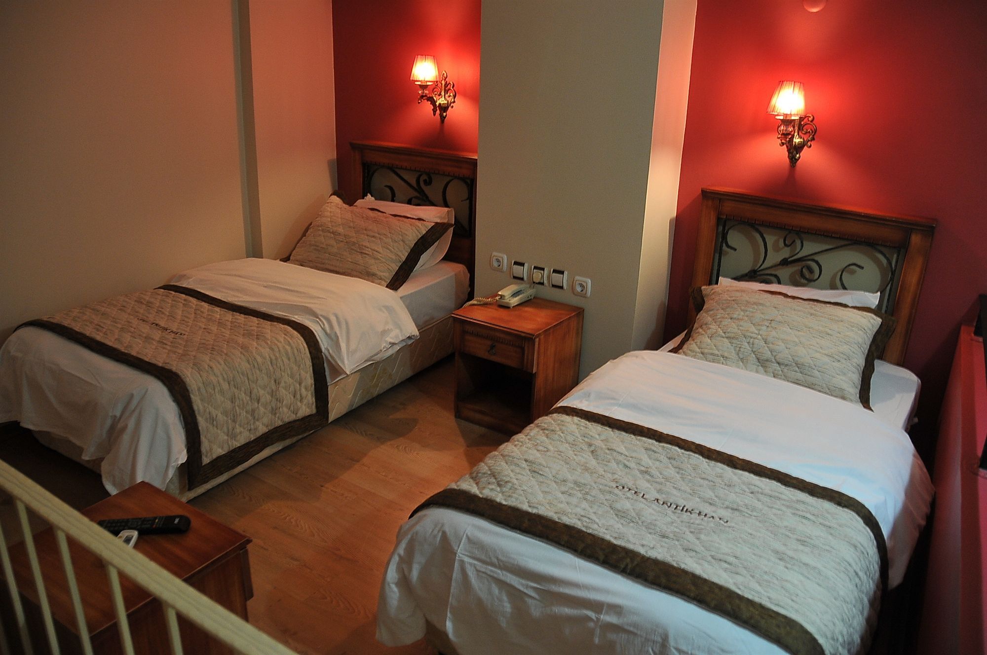 איזמיר Antikhan Hotel מראה חיצוני תמונה